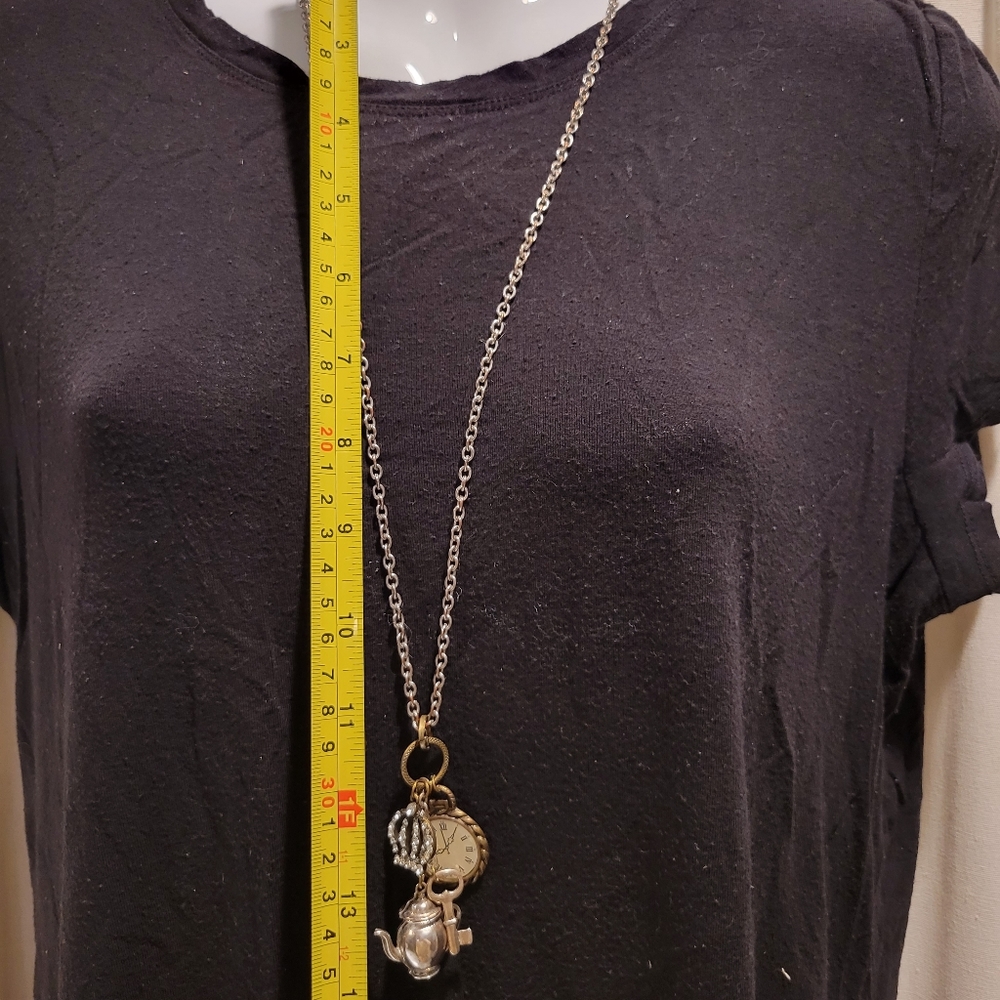 Tea Party necklace - Picture 2 of 4